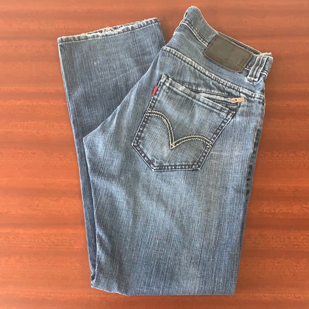 Vintage men’s 514 Levi’s mom jeans